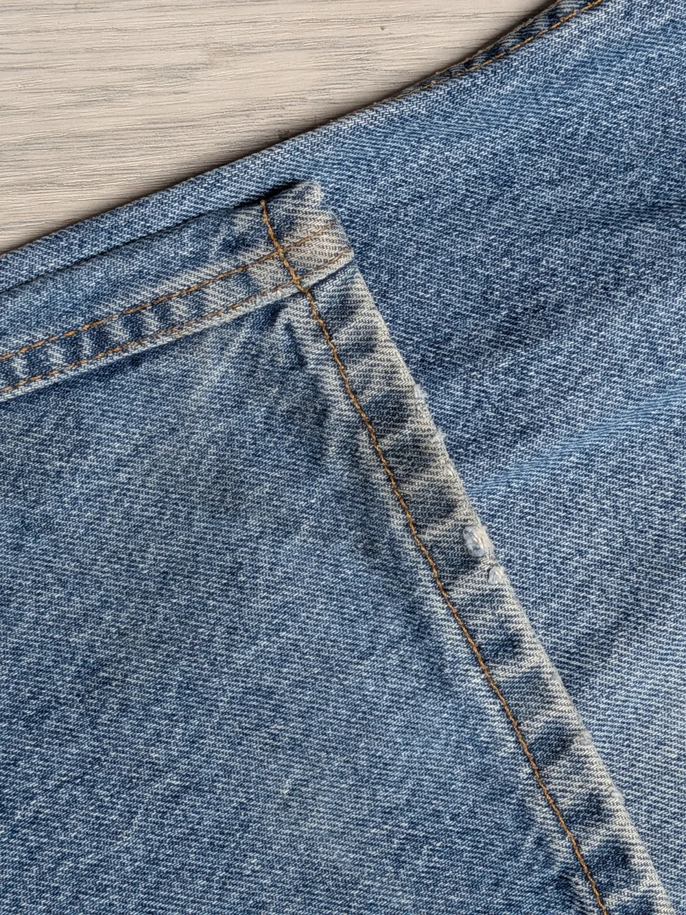 RARE VTG  Men's Jeans  Levi 540 2002 MADE IN USA